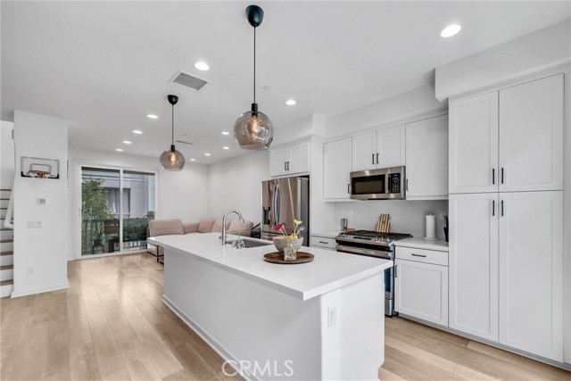 Property photo of 791 S Mosaic ST