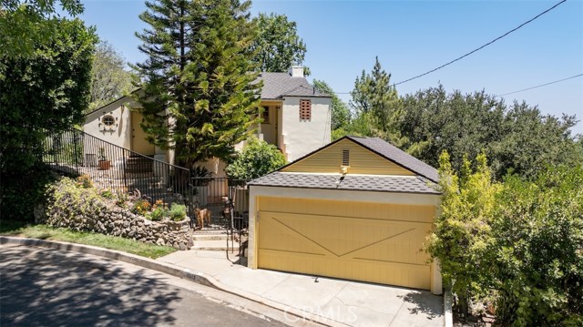 Property photo of 15113 Encanto DR