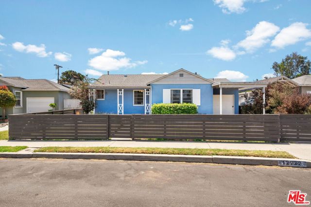 Property photo of 12122 Ivy PL
