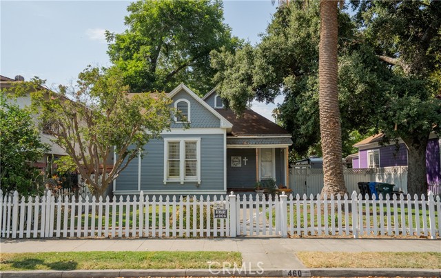 Property photo of 460 E Kingsley AV