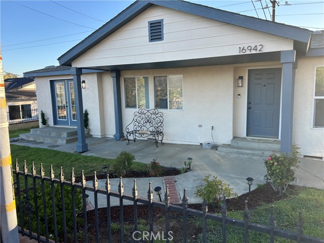 Property photo of 16942 Bell AV