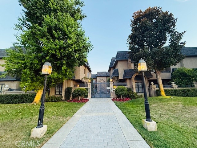 Property photo of 618 Fairview AV
