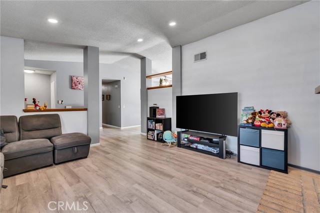 Property photo of 2885 Heller DR