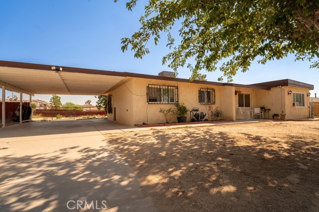 Property photo of 17239 Emerson ST