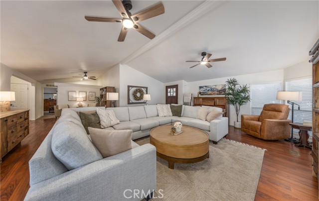 Property photo of 2868 Peach Tree ST