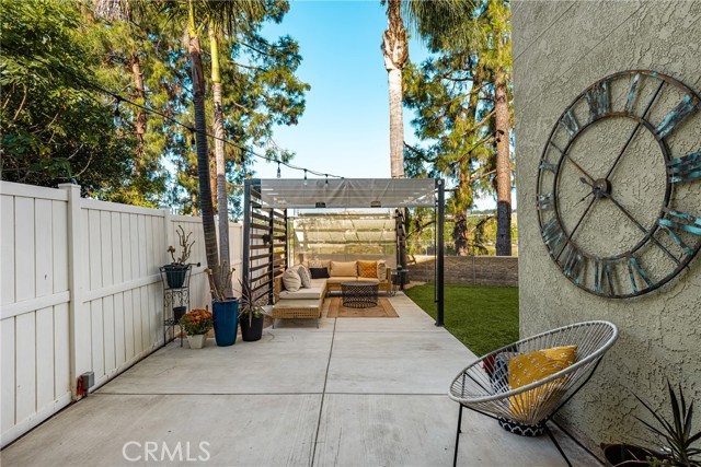 Property photo of 3 Rambling Ln