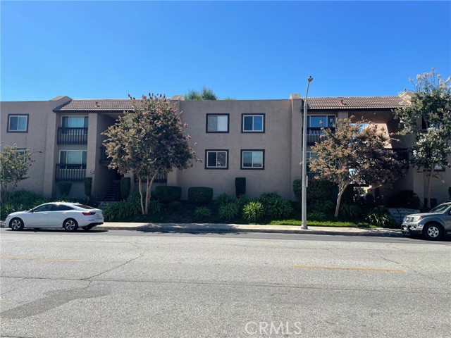 Property photo of 830 N Dalton AV