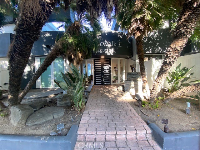 Property photo of 5142 ZELZAH AV