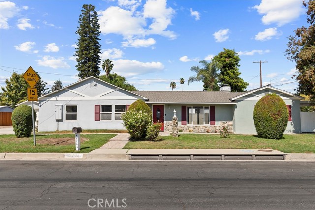 Property photo of 19709 Strathern ST