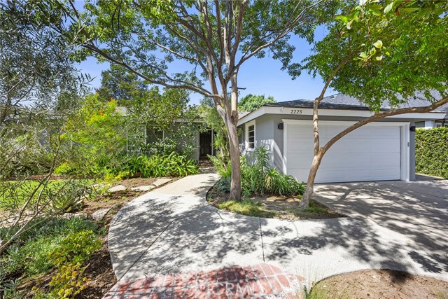 Property photo of 2225 Victoria