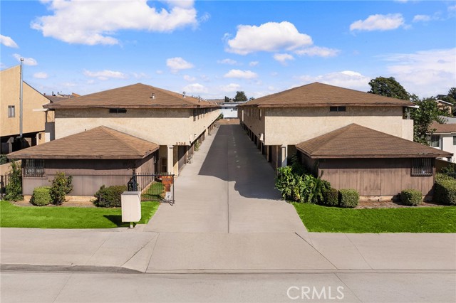 Property photo of 3708 Baldwin AV