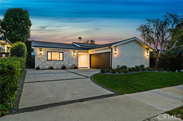 Property photo of 5157 Woodley AV