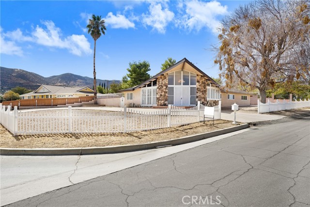 Property photo of 1130 W Avenue S