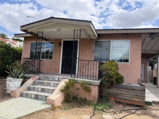 Property photo of 1070 N Evergreen