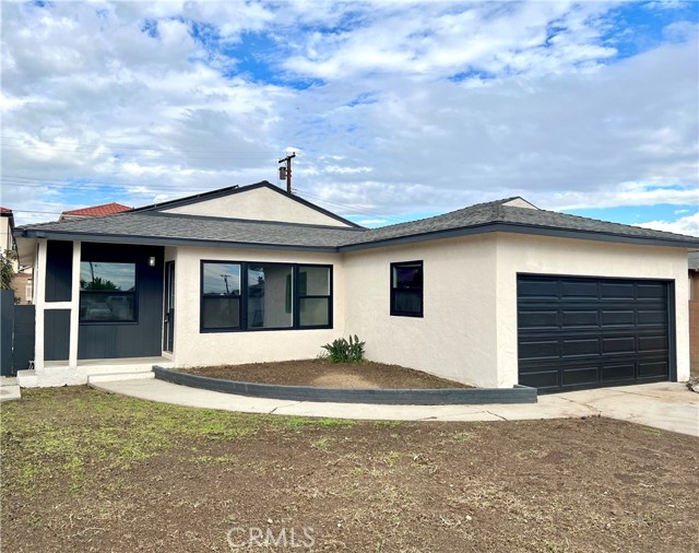 Property photo of 325 E 222nd ST