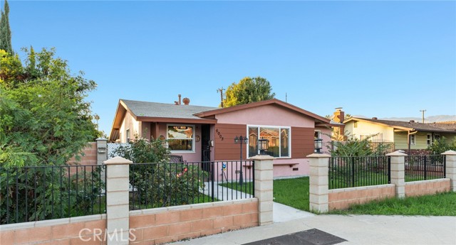 Property photo of 6003 N Briargate