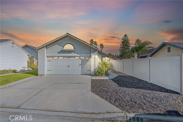 Photo of 1150 Express Cr