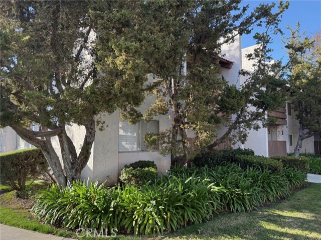Property photo of 17552 Vandenberg