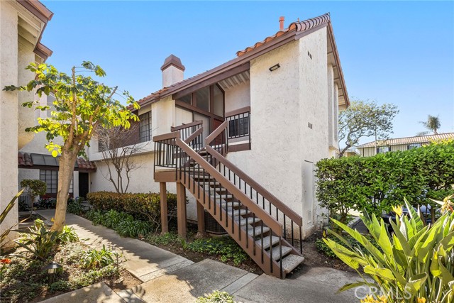 Photo of 102 Kauai Ln