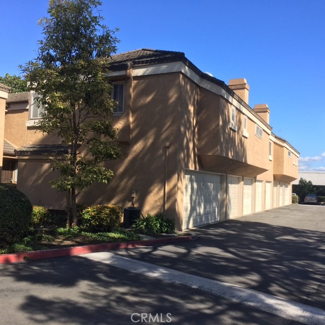 Property photo of 7911 Woodlake DR