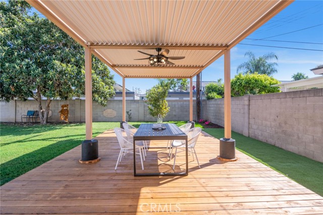 Property photo of 2319 N Hathaway ST