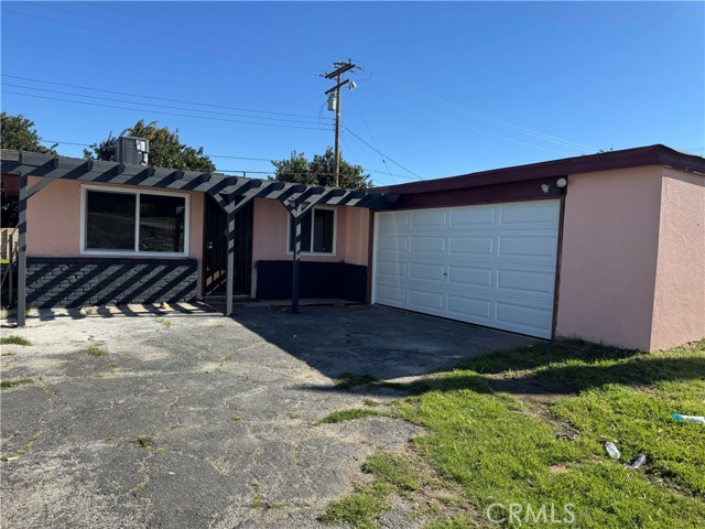 Property photo of 3250 Apple AV