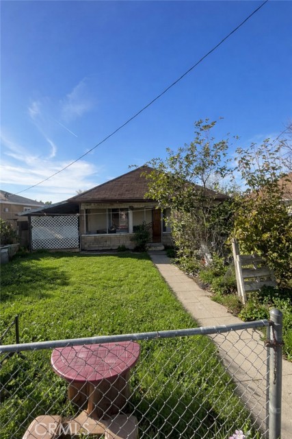 Property photo of 2443 Wilshire