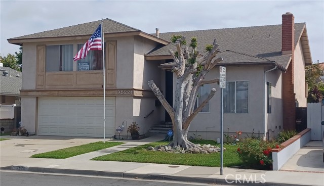 Property photo of 9522 Yellowstone DR