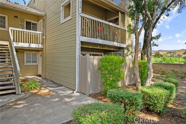 Property photo of 23478 Cambridge RD