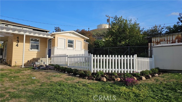 Property photo of 134 N Chestnut ST