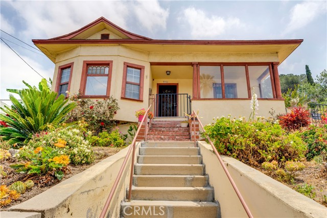 Property photo of 2700 Lincoln Park AV