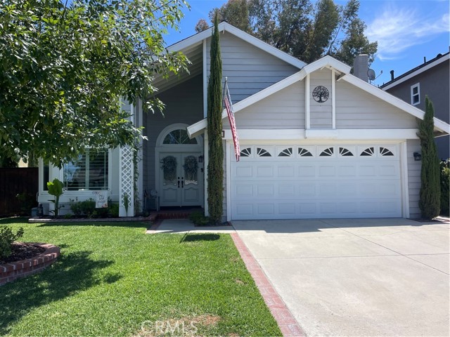 Property photo of 21182 Briarwood LN