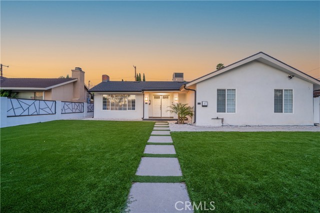 Property photo of 11118 Haskell AV