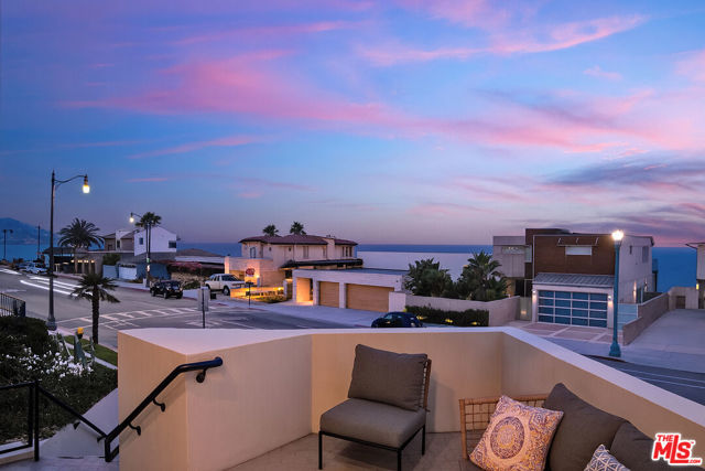 Property photo of 734 Esplanade