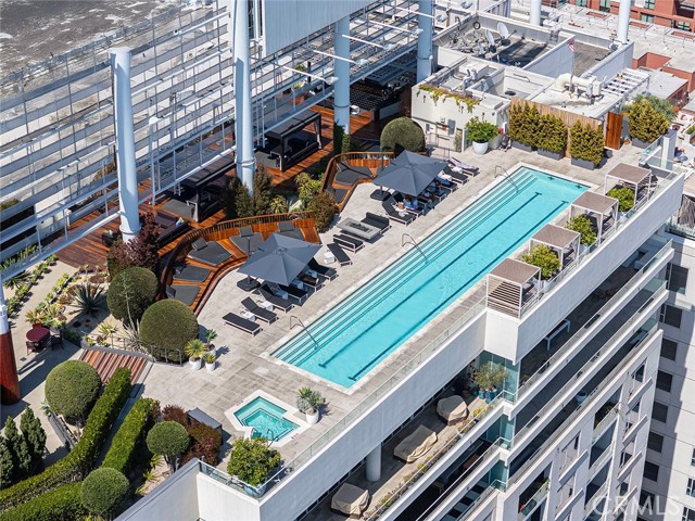 Property photo of 6250 Hollywood Boulevard