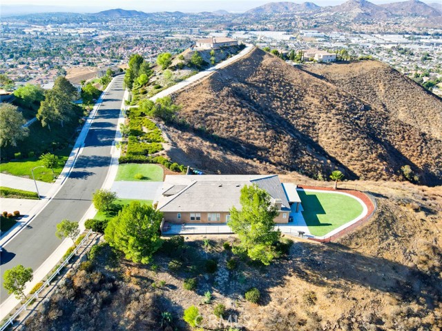 Property photo of 15446 Skyridge DR