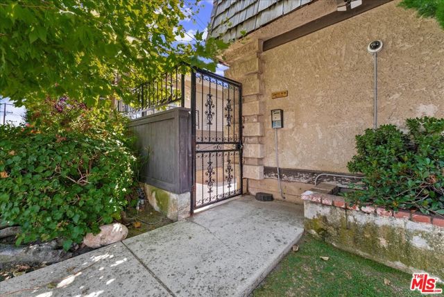 Property photo of 558 Evergreen ST