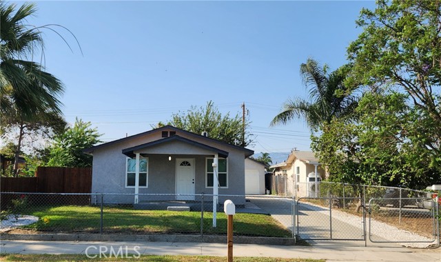 Property photo of 841 E H ST