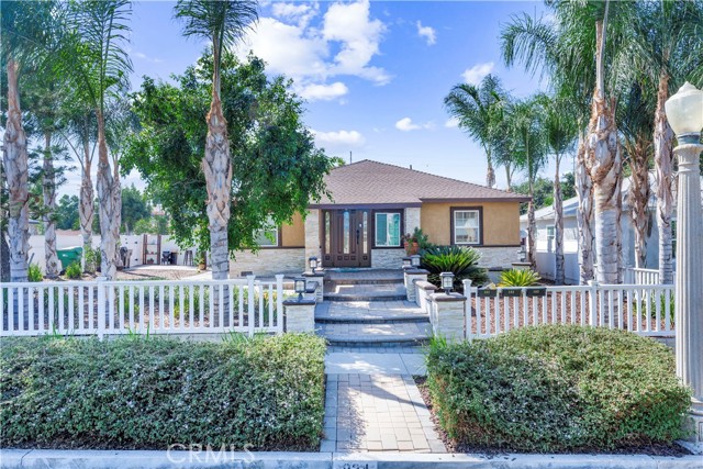 Property photo of 924 Wyval AV