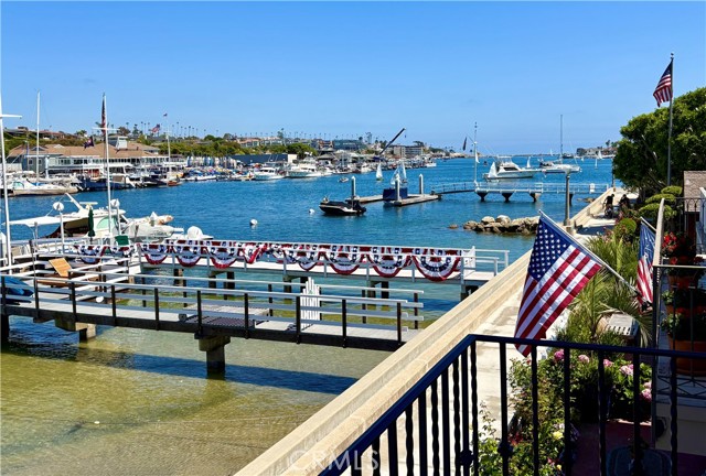 Photo of 117 E Bay Front