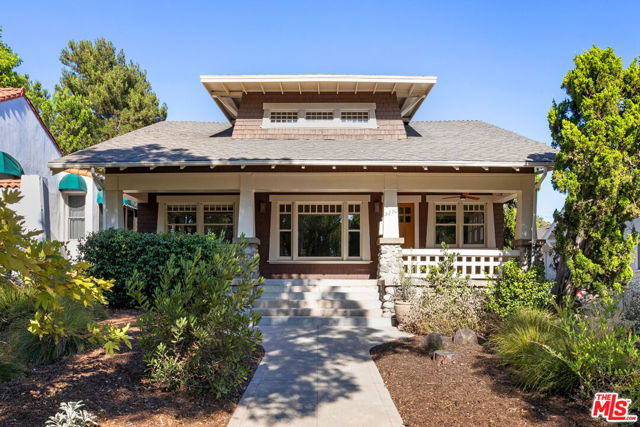 Property photo of 5230 La Roda AV