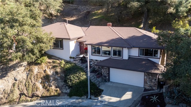 Property photo of 2541 Sleepy Hollow DR