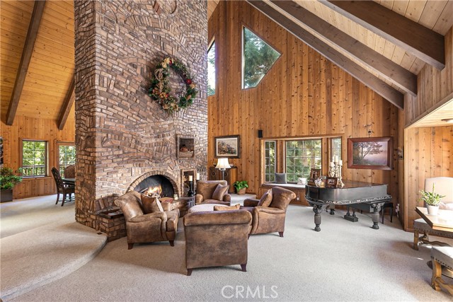 Property photo of 27421 Cedarwood Drive