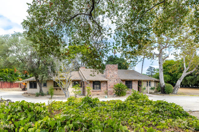 Property photo of 887 Vallombrosa DR