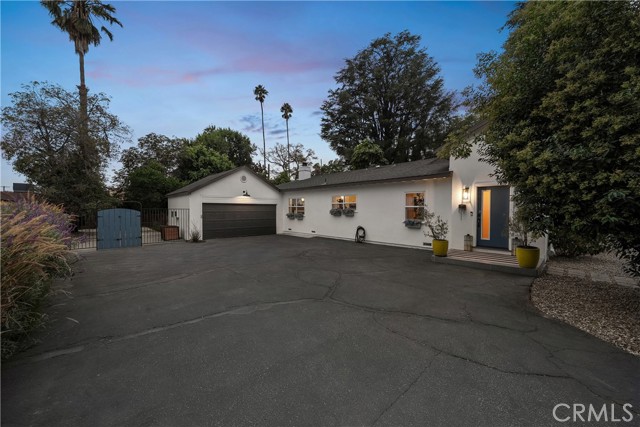 Property photo of 13232 Magnolia BL