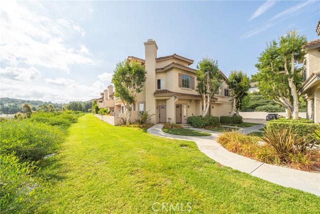 Property photo of 7917 E Viewrim