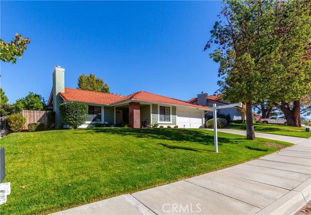 Property photo of 45680 Clubhouse