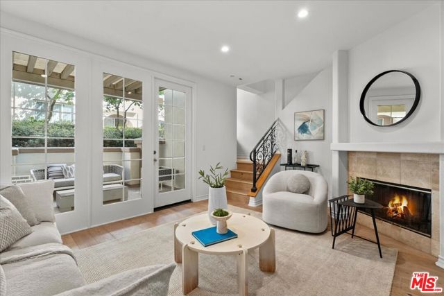 Photo of 5935 Playa Vista Dr