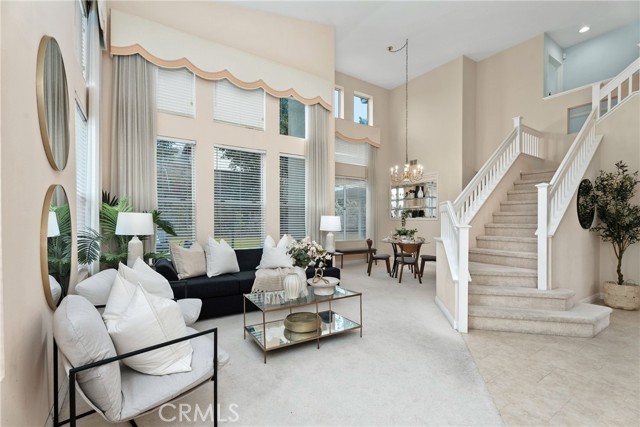 Photo of 33 Montgomery