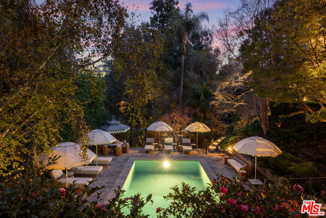 Property photo of 10770 Chalon RD